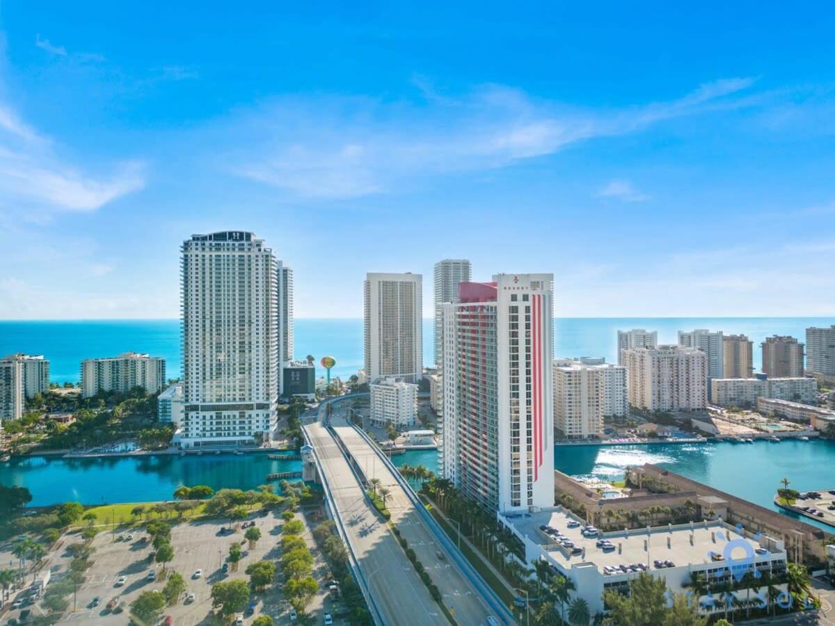 Infinite View With Balcony,Pool Plus Near Beach Hallandale Beach Exteriér fotografie
