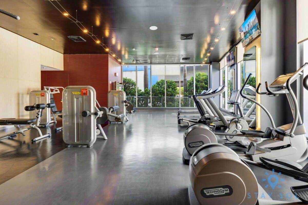 Infinite View With Balcony,Pool Plus Near Beach Hallandale Beach Exteriér fotografie